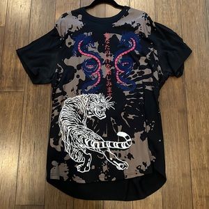 Rolling Paper serving tasteful garments! XXL black graphic shirt!